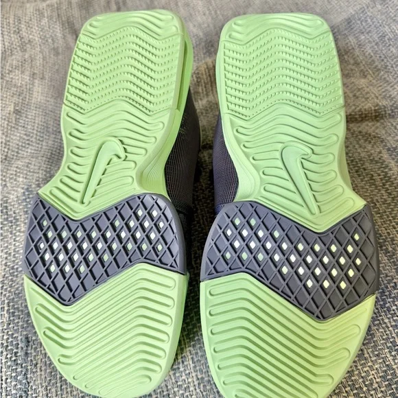 New with Box: Nike LeBron Witness VIII Box in Purple - Picture 9 of 11